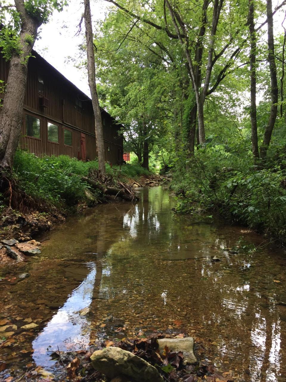 לינה וארוחת בוקר Garfield The Sugar Creek Retreat מראה חיצוני תמונה